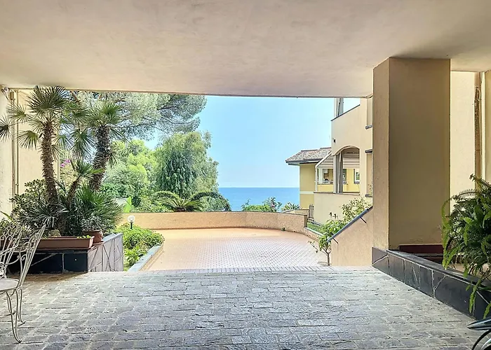 Daire Roses House Arenzano